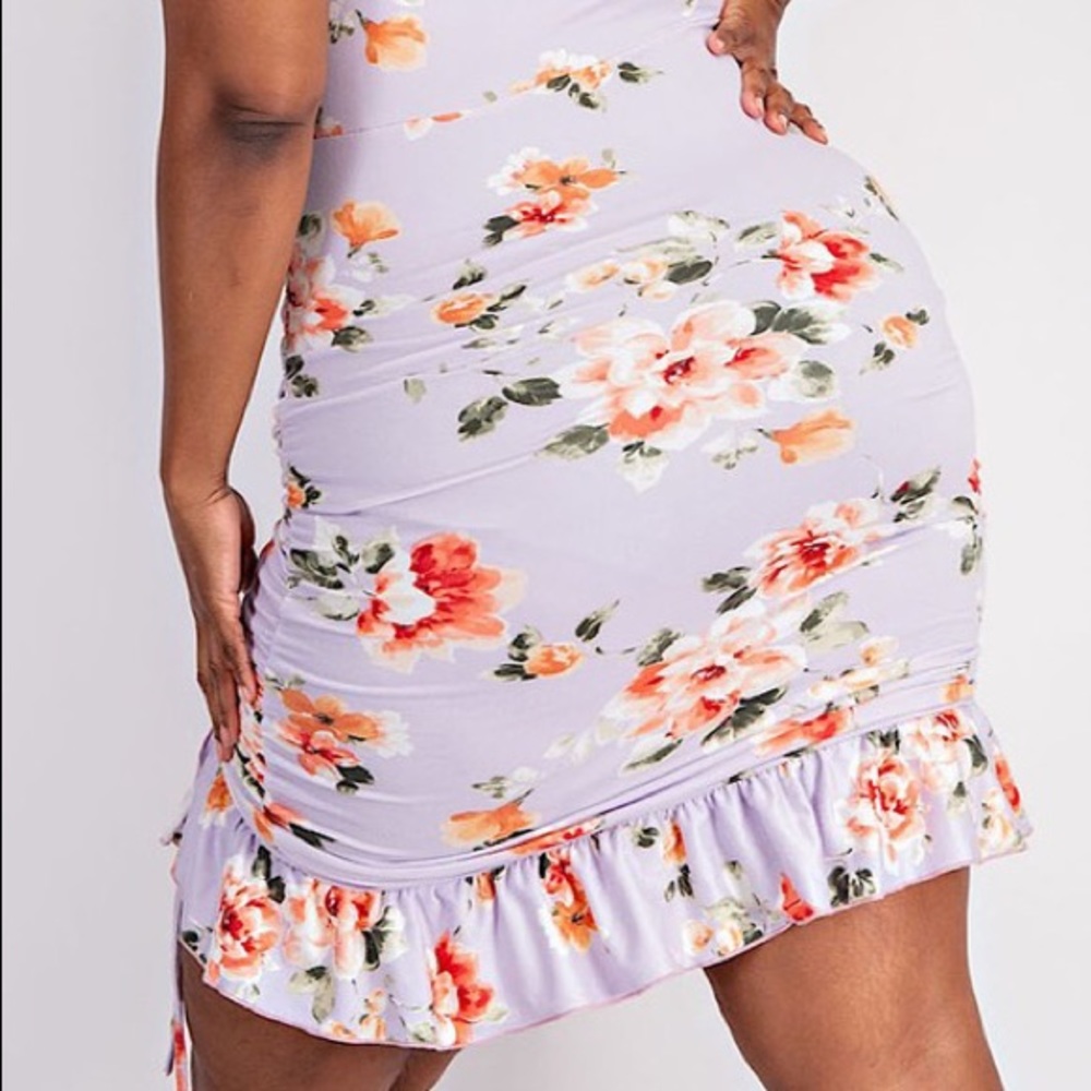 *24 HOUR SALE* Romance Please Floral Lavender Plus Size Mini Dress - Picture 6 of 7